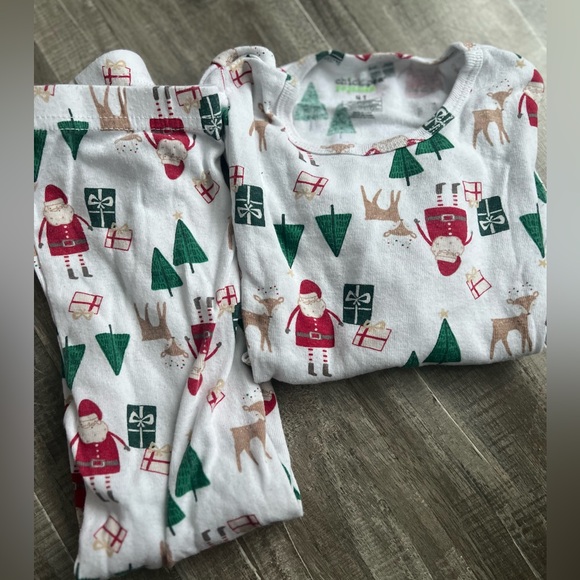 4T Christmas pajamas - Picture 1 of 4